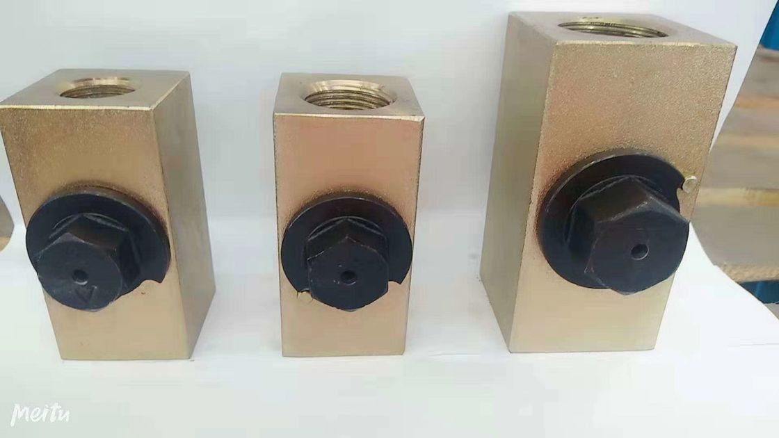 銀色のストップバルブ 掘削機用水力ハンマーブレーカー部品